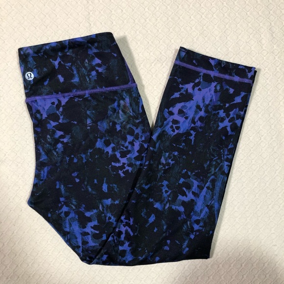 Lululemon Wunder Under Crop Floral Iris Flower - Picture 6 of 8
